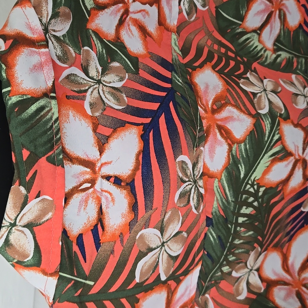 UZZI Hawaiian Floral Men's Shirt - Multicolor - Picture 8 of 9